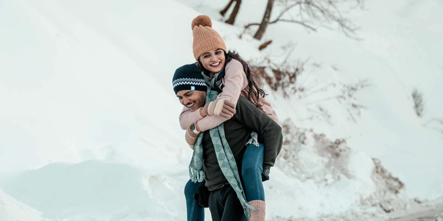 Honeymoon Special Trip- Manali Couple Package, 1699522732_485733-delhi-to-manali-tour-package-for-couple-slider-image.webp