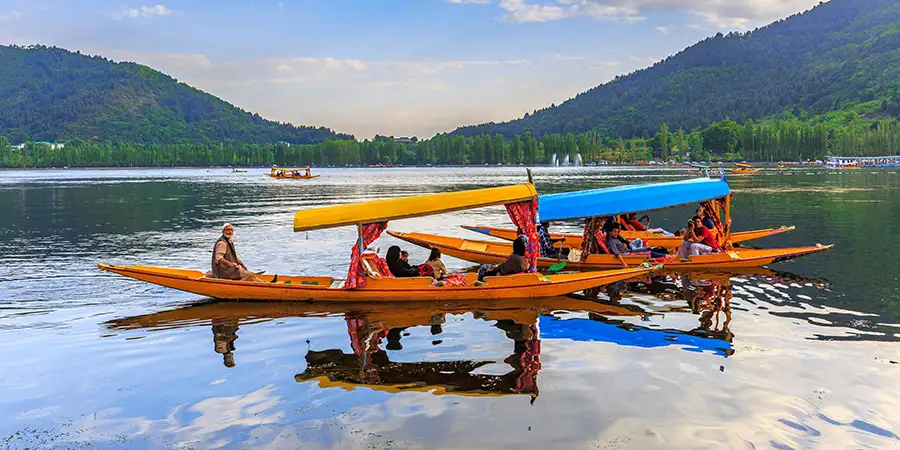 Jammu and Kashmir Holiday Tour Package, 1752221455_197277-Inside-image.webp